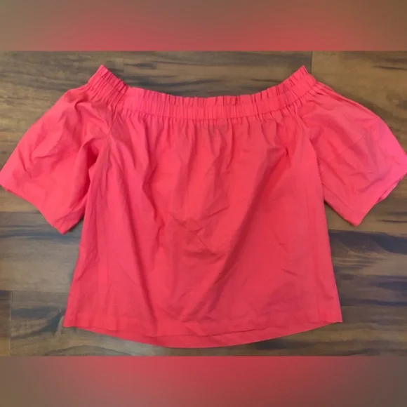 Coral Off the shoulder Blouse Size Medium - Picture 3 of 5